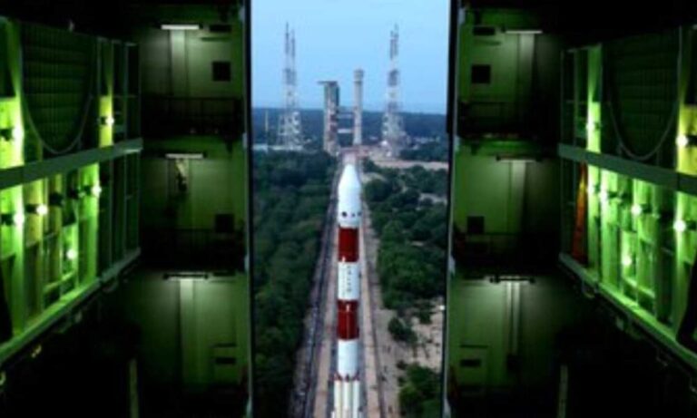 Surya-Mission-After-the-moon-ISROs-steps-towards-the-sun-1000x600.jpg