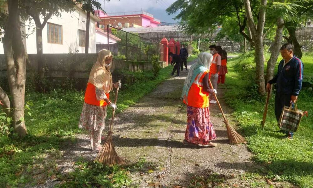 कपकोट में स्वच्छता पखवाड़ा अभियान का सफल आयोजन