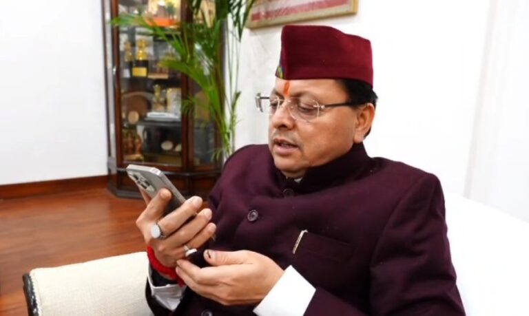 महिला क्रिकेट वर्ल्ड कप स्टार स्नेहा राणा को मुख्यमंत्री धामी का फोन — दी शुभकामनाएं, घोषित किए ₹50 लाख प्रोत्साहन राशि